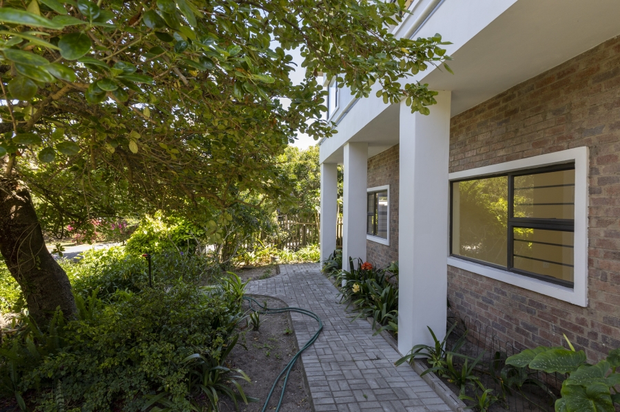 3 Bedroom Property for Sale in Seafield Eastern Cape